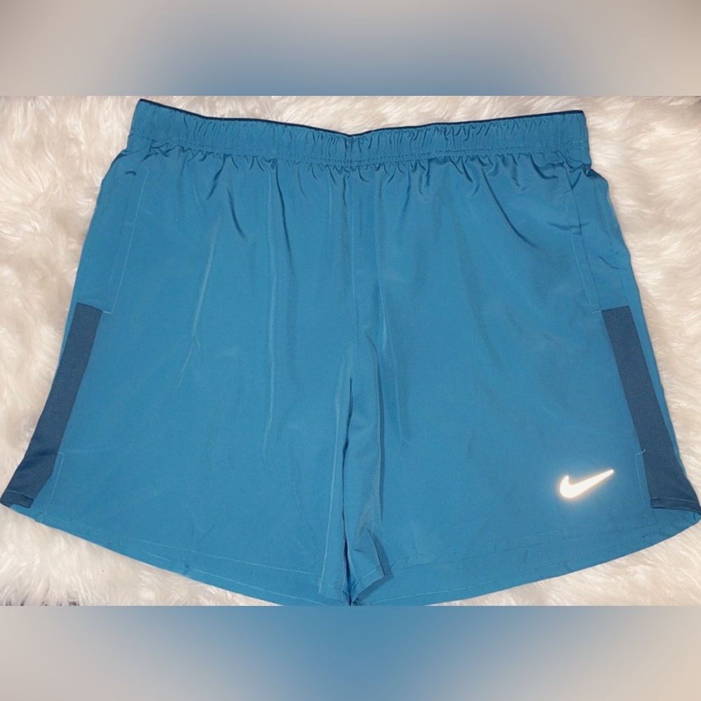 New Nike 7” Running Shorts